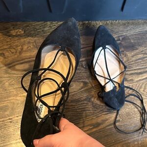 Steve Madden Black Suede Lace-Up Flats